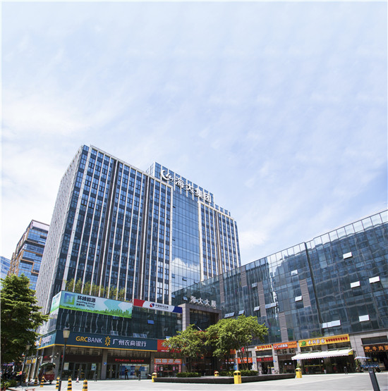 1总部集团大楼B面